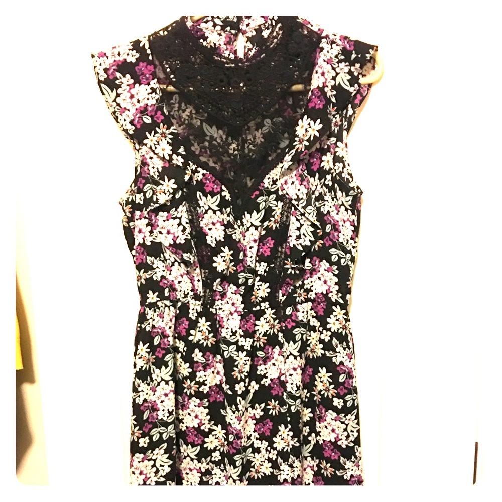 NWOT Beautiful Express Dress